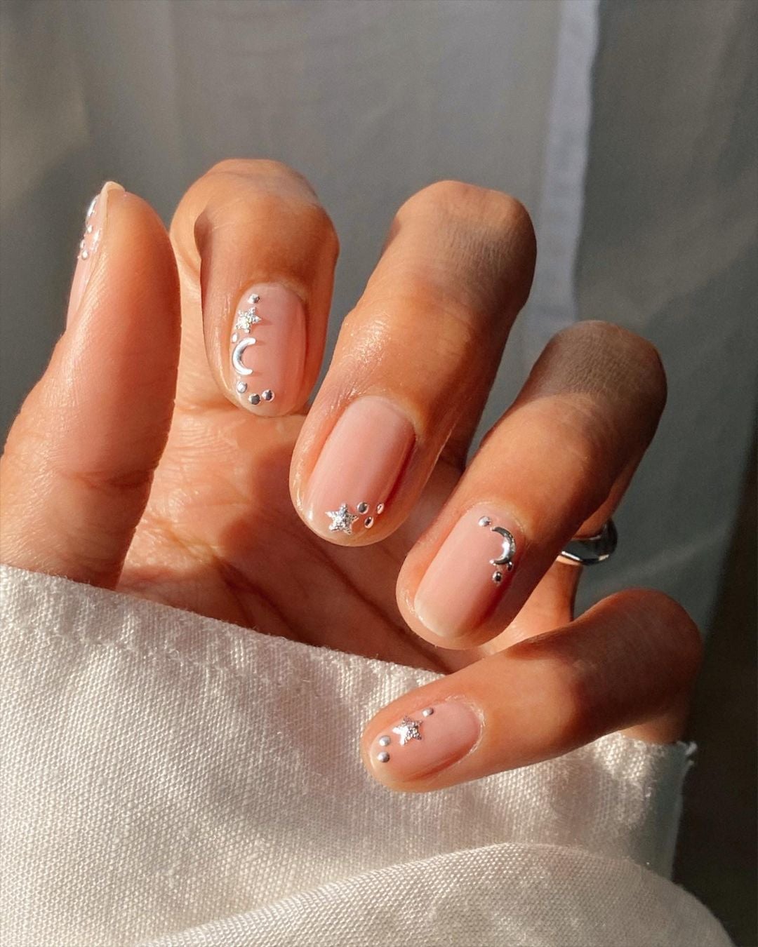 💅🏻amazing nails by @yuzunailz 💗✨ 🔴Color #106